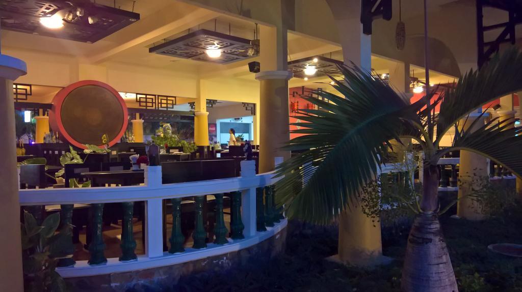 Dynasty Mui Ne Beach Resort Phan Thiet Exterior foto