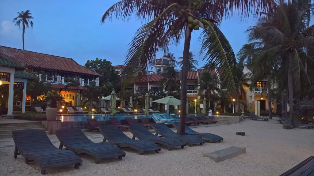 Dynasty Mui Ne Beach Resort Phan Thiet Exterior foto