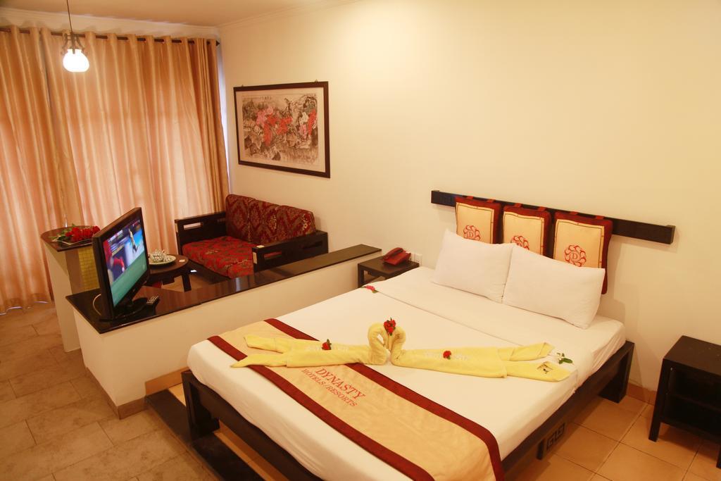 Dynasty Mui Ne Beach Resort Phan Thiet Exterior foto
