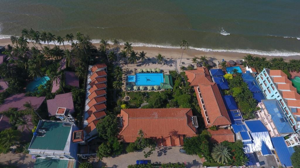 Dynasty Mui Ne Beach Resort Phan Thiet Exterior foto