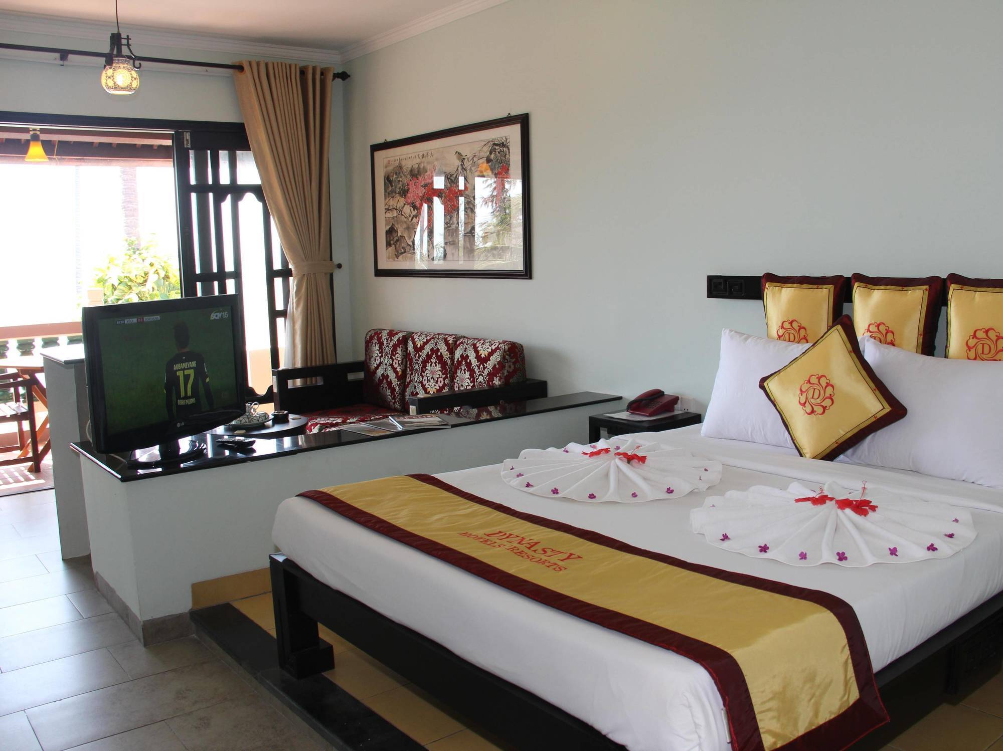 Dynasty Mui Ne Beach Resort Phan Thiet Exterior foto