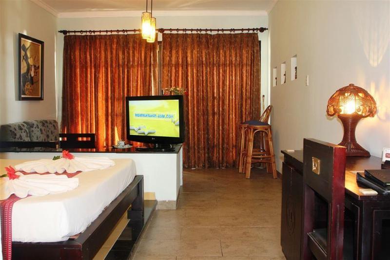 Dynasty Mui Ne Beach Resort Phan Thiet Exterior foto